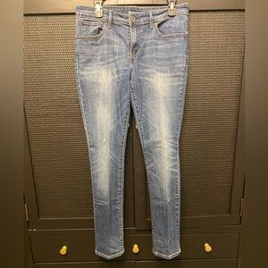 Levi’s Demi Curve Classic Rise Slim Women’s Jean